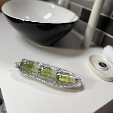 Jmr Splendor - Private Sauna & Bathtub Hotel