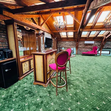 Hotel Jmr Splendor - Private Sauna & Bathtub 4*