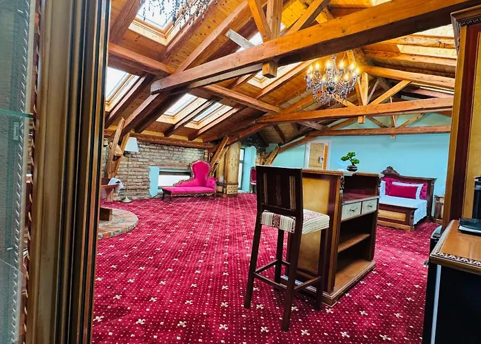 Jmr Splendor - Private Sauna & Bathtub 4*