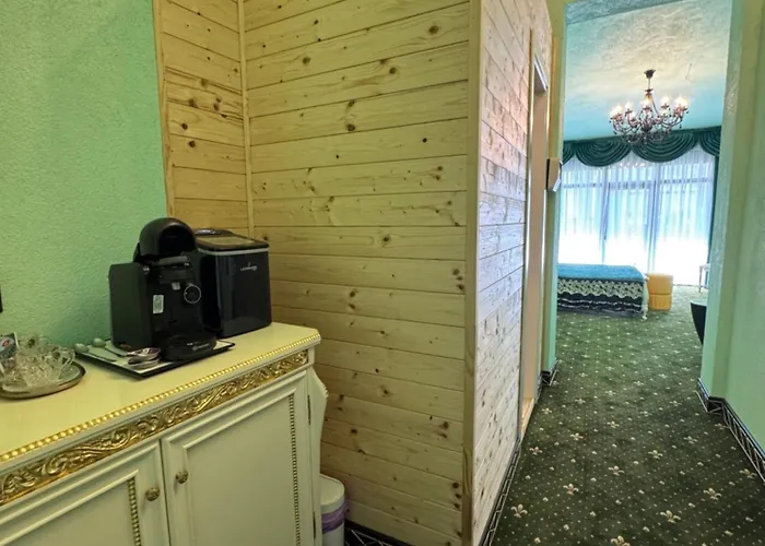 Jmr Splendor - Private Sauna & Bathtub 4*