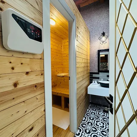 Jmr Splendor - Private Sauna & Bathtub Szálloda Konstanca