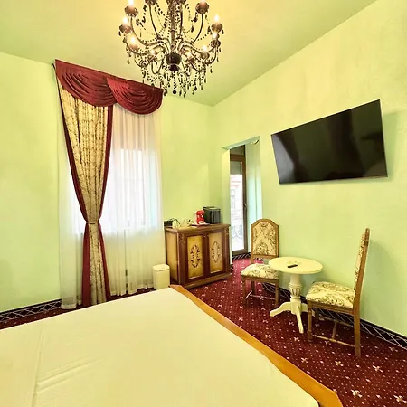 Jmr Splendor - Private Sauna & Bathtub 4*