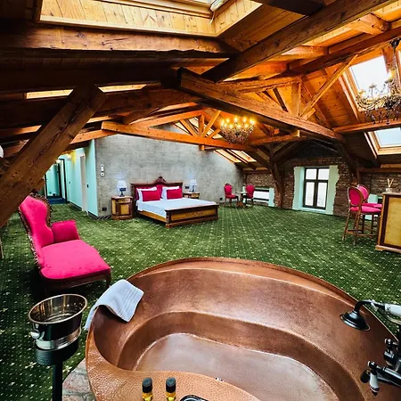 Jmr Splendor - Private Sauna & Bathtub Hotel 4*