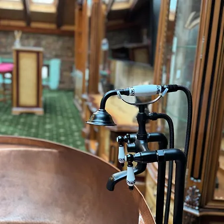 Jmr Splendor - Private Sauna & Bathtub Szálloda