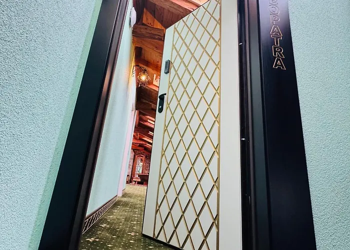 Hotel Jmr Splendor - Private Sauna & Bathtub