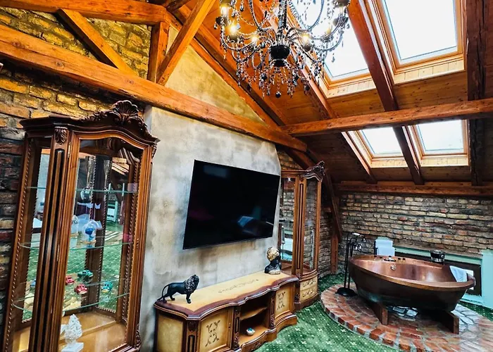 Jmr Splendor - Private Sauna & Bathtub 4*