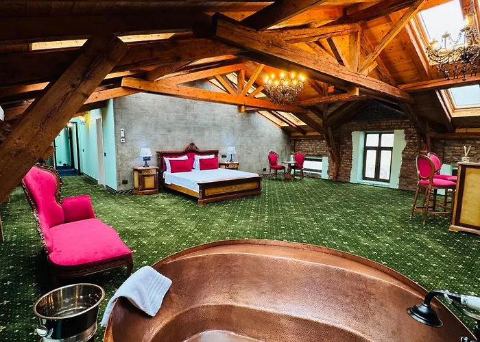 Jmr Splendor - Private Sauna & Bathtub Hotel 4*